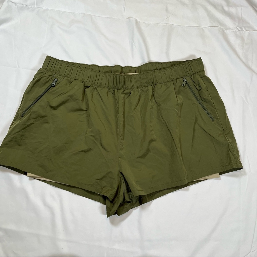 Offline by Aerie Women’s Green Nylon Blend Lined Running Shorts Size‎ 2XL